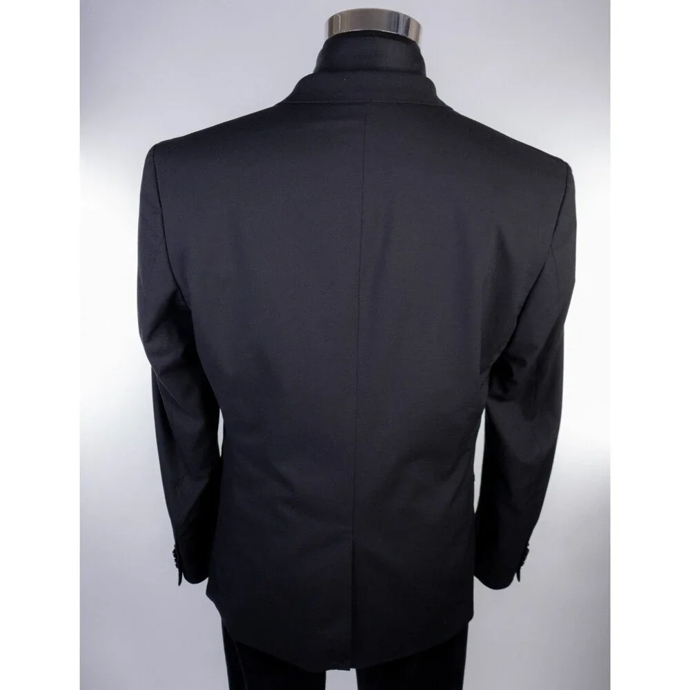 H&M Mens Blazer Jacket Size 42R Skinny Fit Black Sport Coat Two Button Poly